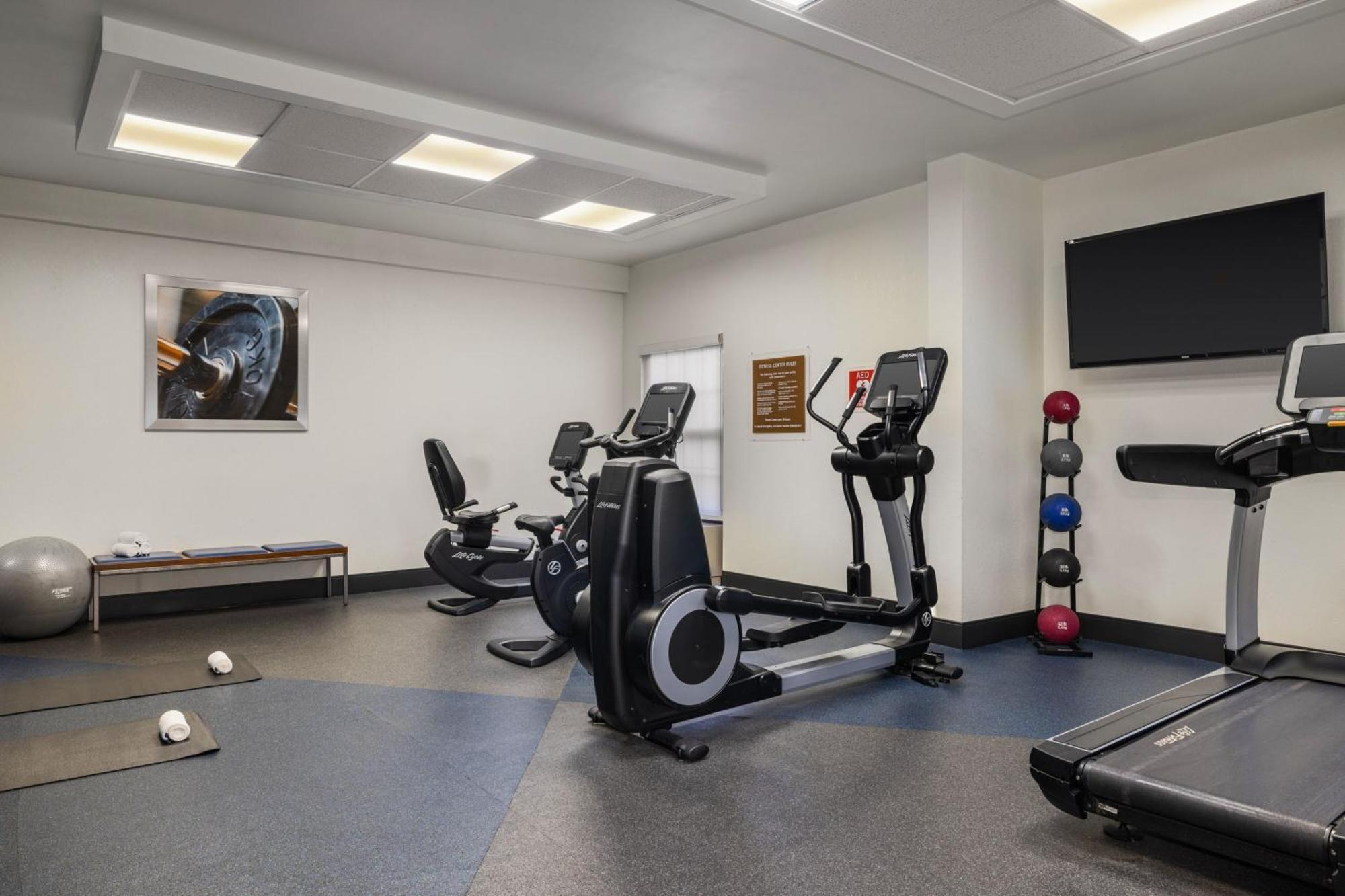Four Points By Sheraton Greensboro Airport Luaran gambar